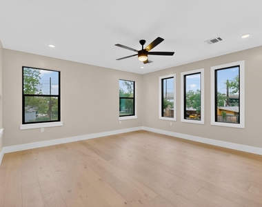 5018 Highland Ct - Photo Thumbnail 14