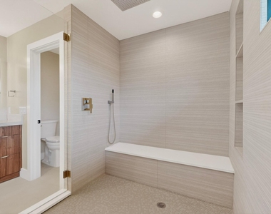 5018 Highland Ct - Photo Thumbnail 13