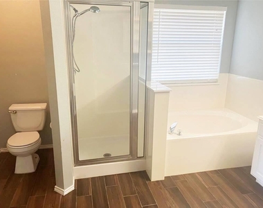 3208 Dawn Mesa Ct - Photo Thumbnail 35