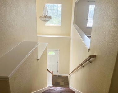 3208 Dawn Mesa Ct - Photo Thumbnail 30