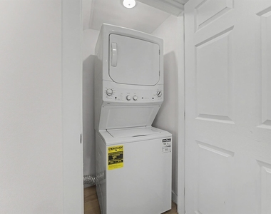 3806 Southridge Dr - Photo Thumbnail 3