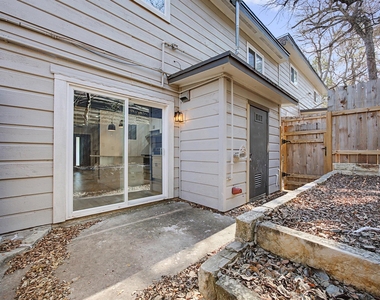 3806 Southridge Dr - Photo Thumbnail 16
