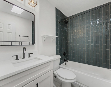 3806 Southridge Dr - Photo Thumbnail 13