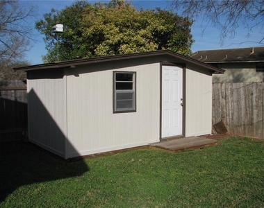 6509 Skycrest Dr - Photo Thumbnail 28