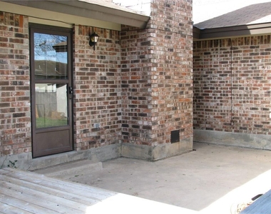 6509 Skycrest Dr - Photo Thumbnail 26