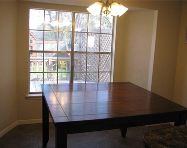 6509 Skycrest Dr - Photo Thumbnail 15
