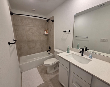 2913 Saint Regis Dr - Photo Thumbnail 17