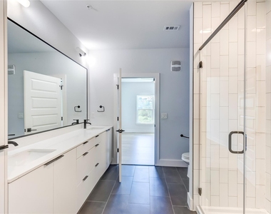 2500 Longview St - Photo Thumbnail 16