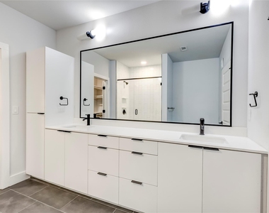 2500 Longview St - Photo Thumbnail 15