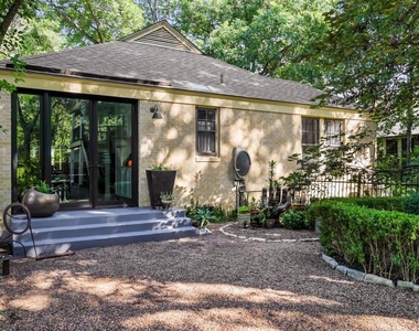 3812 Duval St - Photo Thumbnail 21