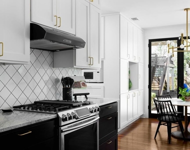 3812 Duval St - Photo Thumbnail 12
