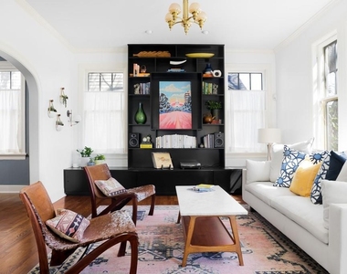 3812 Duval St - Photo Thumbnail 2