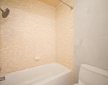 10509 Doering Ln - Photo Thumbnail 12