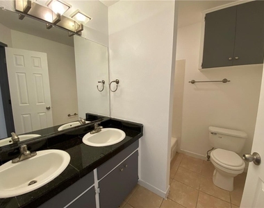 4306 Avenue A - Photo Thumbnail 14