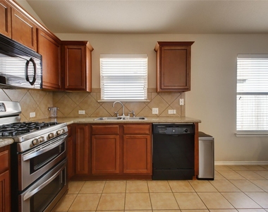 2731 Herrington Cv - Photo Thumbnail 14