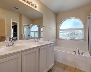 2731 Herrington Cv - Photo Thumbnail 23
