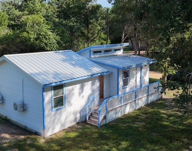877 Yaupon Dr - Photo Thumbnail 27