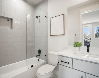 5109 Stone Gate Dr - Photo Thumbnail 21