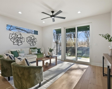 5109 Stone Gate Dr - Photo Thumbnail 10