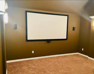 616 Garner Park Dr - Photo Thumbnail 2