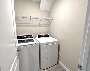 1107 Beach Dune Drive - Photo Thumbnail 20