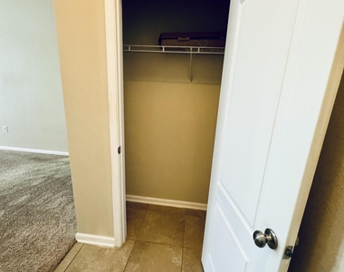 100 Brannan Place - Photo Thumbnail 9