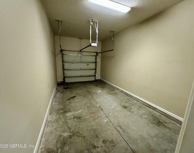 100 Brannan Place - Photo Thumbnail 15