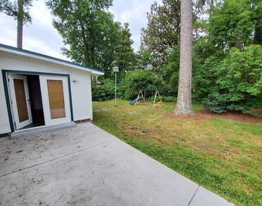 4940 Brighton Drive - Photo Thumbnail 10