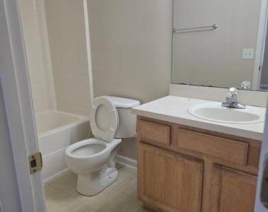 7854 Melvin Road - Photo Thumbnail 8