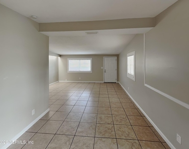 1566 Quante Road - Photo Thumbnail 9