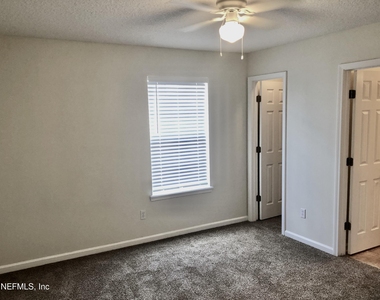 7887 Melvin Road - Photo Thumbnail 9