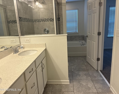 87 Nelson Lane - Photo Thumbnail 14