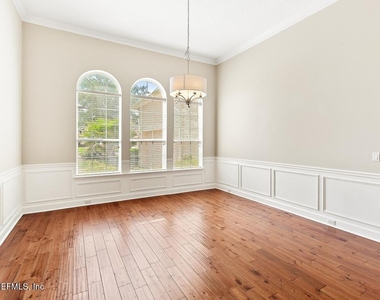 337 S Mill View Way - Photo Thumbnail 9