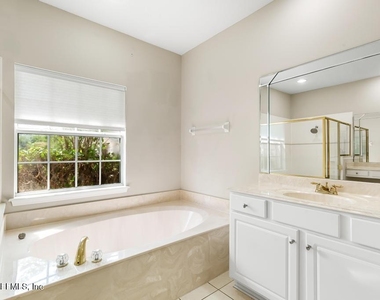 337 S Mill View Way - Photo Thumbnail 33