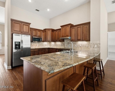 337 S Mill View Way - Photo Thumbnail 18