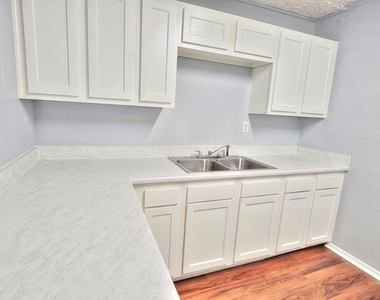 9348 Culpeper Avenue - Photo Thumbnail 7
