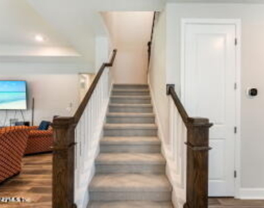 93 Felasco Way - Photo Thumbnail 15
