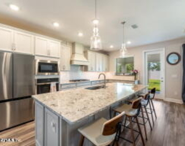 93 Felasco Way - Photo Thumbnail 7