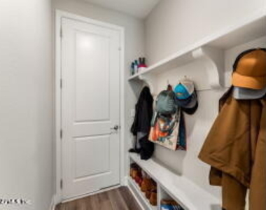 93 Felasco Way - Photo Thumbnail 26
