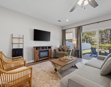 184 Dahlia Falls Drive - Photo Thumbnail 15