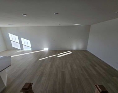 24354 W Alexis Lane - Photo Thumbnail 23