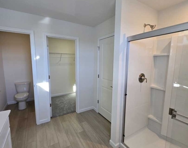 24354 W Alexis Lane - Photo Thumbnail 21