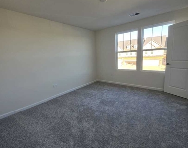 24354 W Alexis Lane - Photo Thumbnail 18