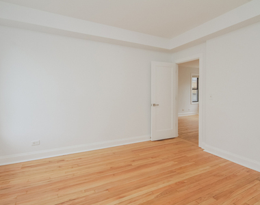 3731 N Kimball Avenue - Photo Thumbnail 7