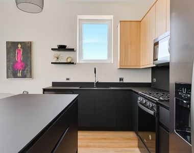 284 Stonington Drive - Photo Thumbnail 1