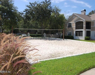400 Timberwalk Court - Photo Thumbnail 23