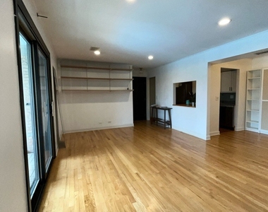 1728 Fayette Walk - Photo Thumbnail 5