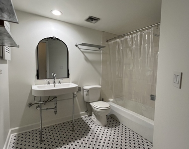 1728 Fayette Walk - Photo Thumbnail 16