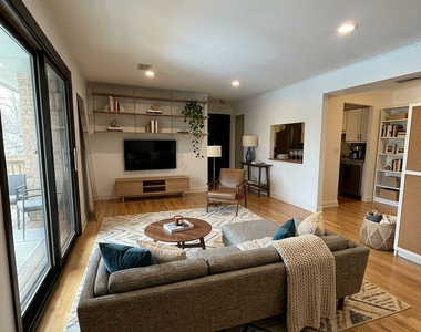 1728 Fayette Walk - Photo Thumbnail 4