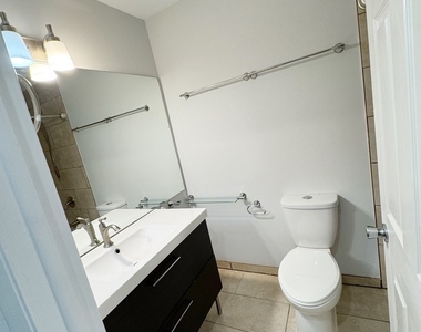 576 Greystone Lane - Photo Thumbnail 6
